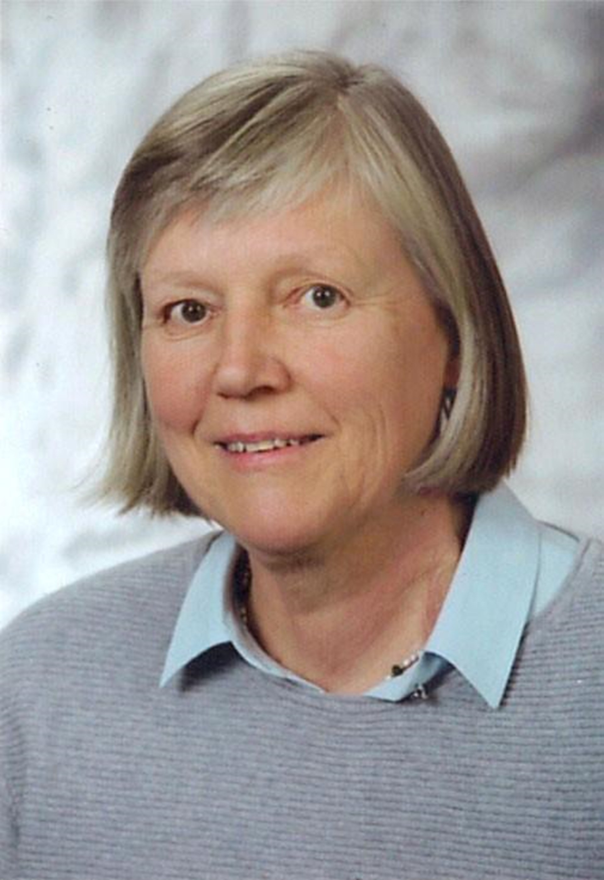 Anne-Elisabeth Klenota